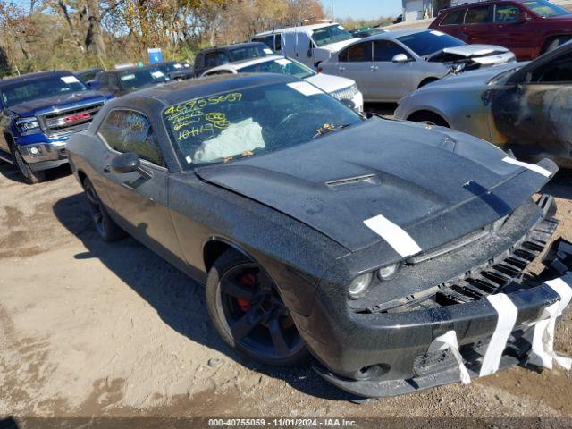  Salvage Dodge Challenger