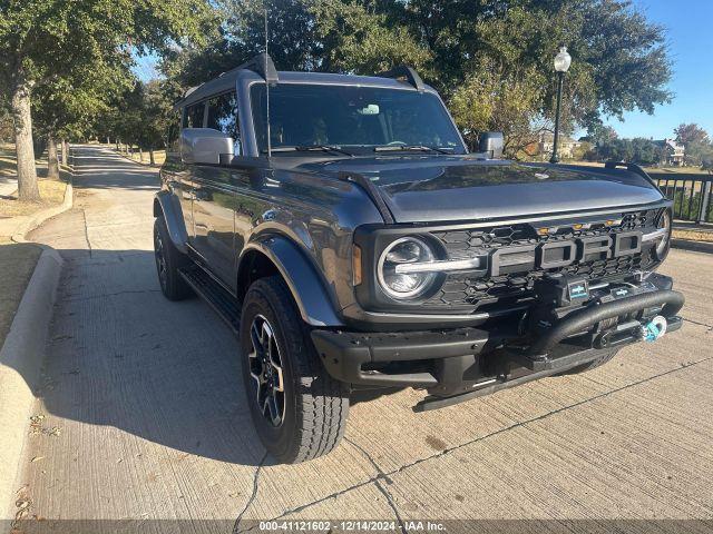  Salvage Ford Bronco