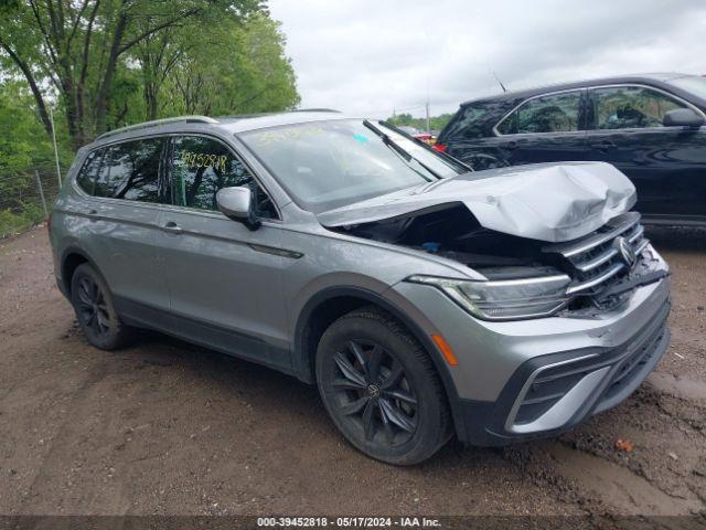  Salvage Volkswagen Tiguan