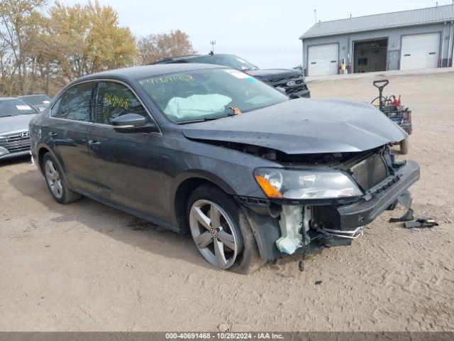  Salvage Volkswagen Passat