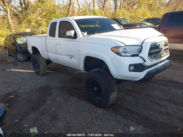  Salvage Toyota Tacoma