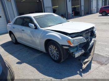  Salvage Chrysler 300