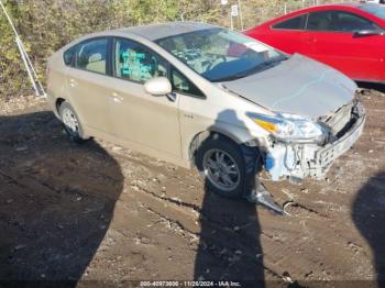  Salvage Toyota Prius