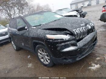  Salvage Jeep Cherokee