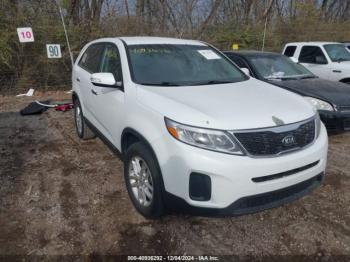  Salvage Kia Sorento