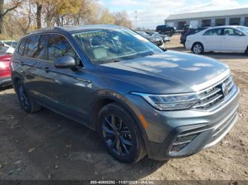  Salvage Volkswagen Tiguan