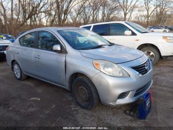  Salvage Nissan Versa