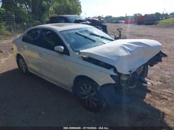  Salvage Volkswagen Jetta