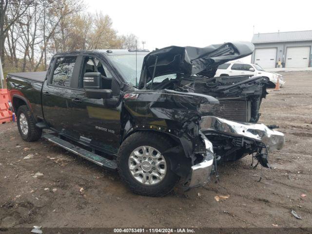  Salvage Chevrolet Silverado 2500