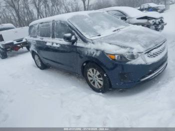  Salvage Kia Sedona