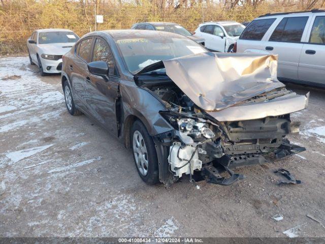  Salvage Mazda Mazda3