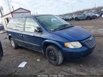  Salvage Chrysler Voyager