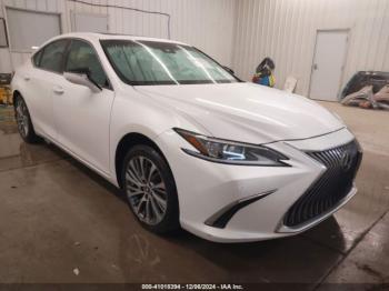  Salvage Lexus Es