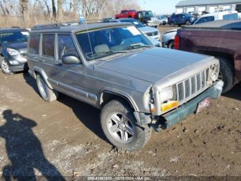  Salvage Jeep Cherokee