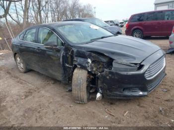  Salvage Ford Fusion