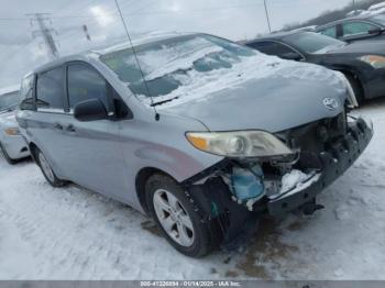  Salvage Toyota Sienna