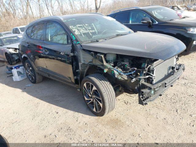  Salvage Hyundai TUCSON