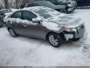  Salvage Kia Forte