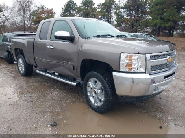  Salvage Chevrolet Silverado 1500