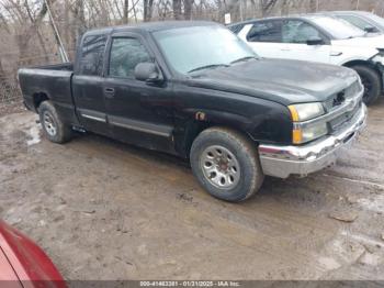  Salvage Chevrolet Silverado 1500