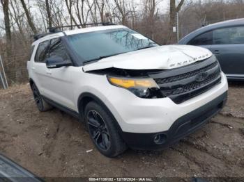  Salvage Ford Explorer