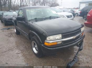  Salvage Chevrolet S-10