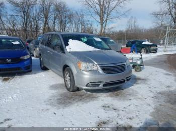  Salvage Chrysler Town & Country