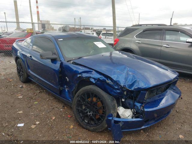  Salvage Ford Mustang