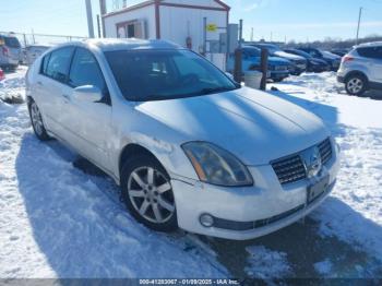  Salvage Nissan Maxima