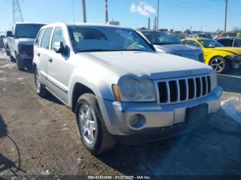  Salvage Jeep Grand Cherokee