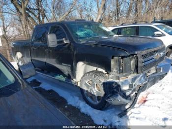  Salvage Chevrolet Silverado 2500