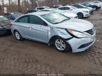  Salvage Hyundai SONATA