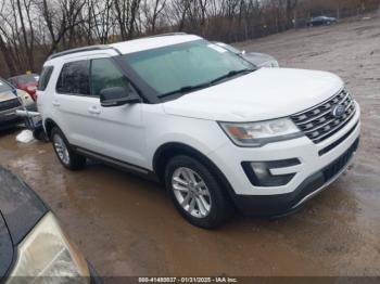  Salvage Ford Explorer