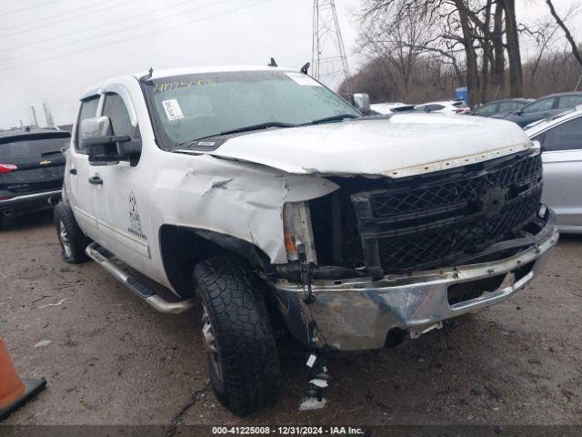  Salvage Chevrolet Silverado 2500