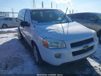  Salvage Chevrolet Uplander