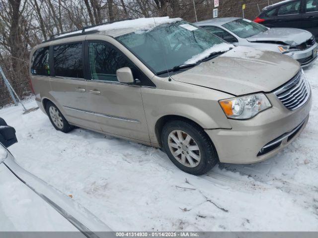  Salvage Chrysler Town & Country