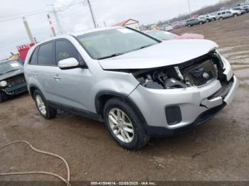  Salvage Kia Sorento