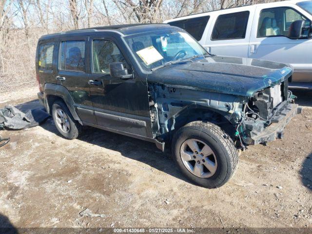  Salvage Jeep Liberty