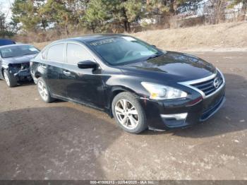  Salvage Nissan Altima