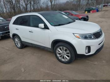  Salvage Kia Sorento