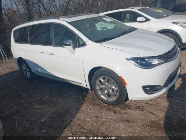  Salvage Chrysler Pacifica