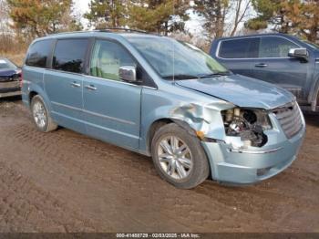  Salvage Chrysler Town & Country