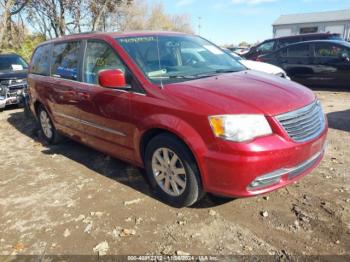  Salvage Chrysler Town & Country