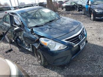  Salvage Nissan Versa