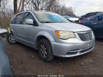  Salvage Chrysler Town & Country