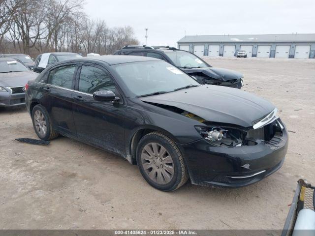  Salvage Chrysler 200