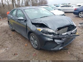  Salvage Kia Forte