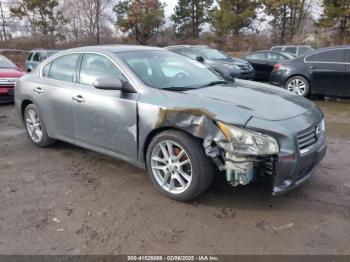  Salvage Nissan Maxima