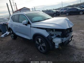  Salvage Volvo XC40