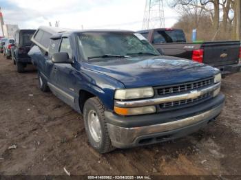  Salvage Chevrolet Silverado 1500